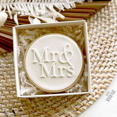Cookie Stamp Debosser - Mr & Mrs - Click Image to Close